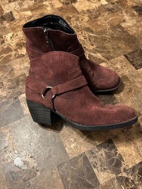 Born Suede Burgundy Ankle Boots